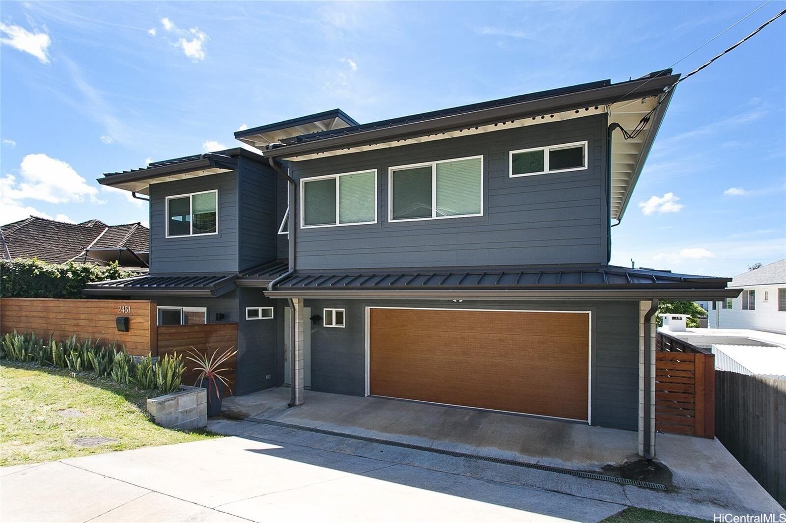 Property Photo:  2451 Manoa Road  HI 96822 