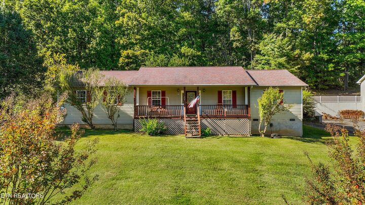 Property Photo:  175 Alpine Drive  TN 37771 
