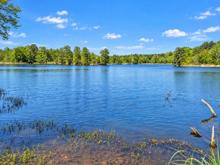 Property Photo:  406 Watson Rd  TX 75604 