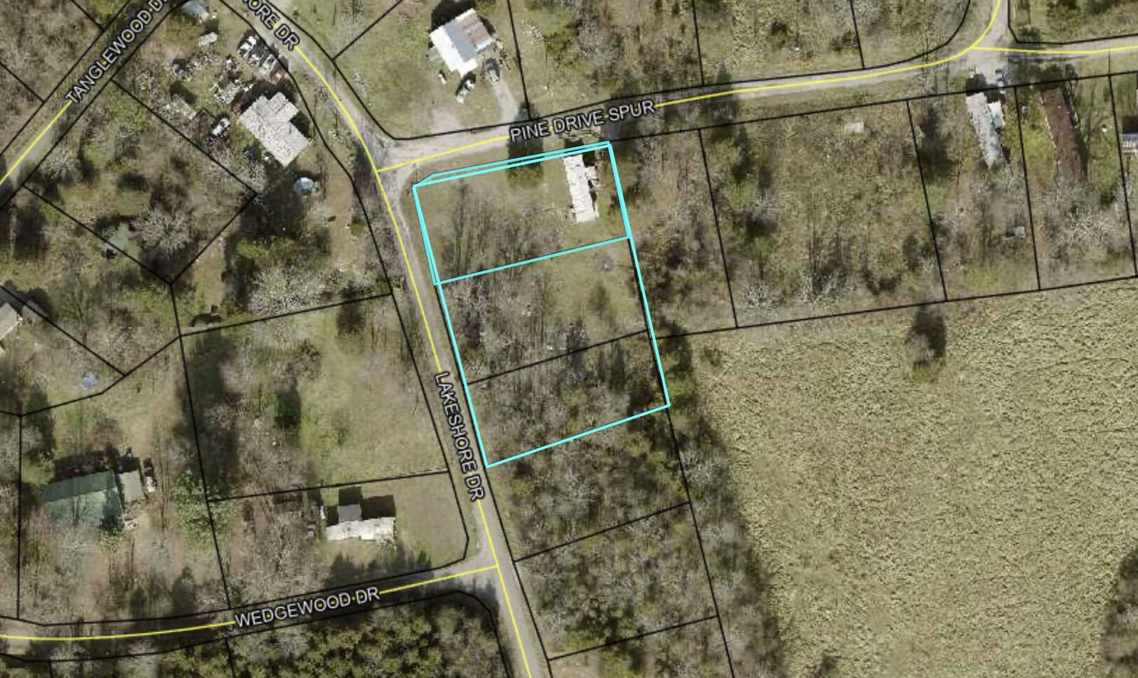 Property Photo:  676 Pine Drive Spur Drive  KY 42519 
