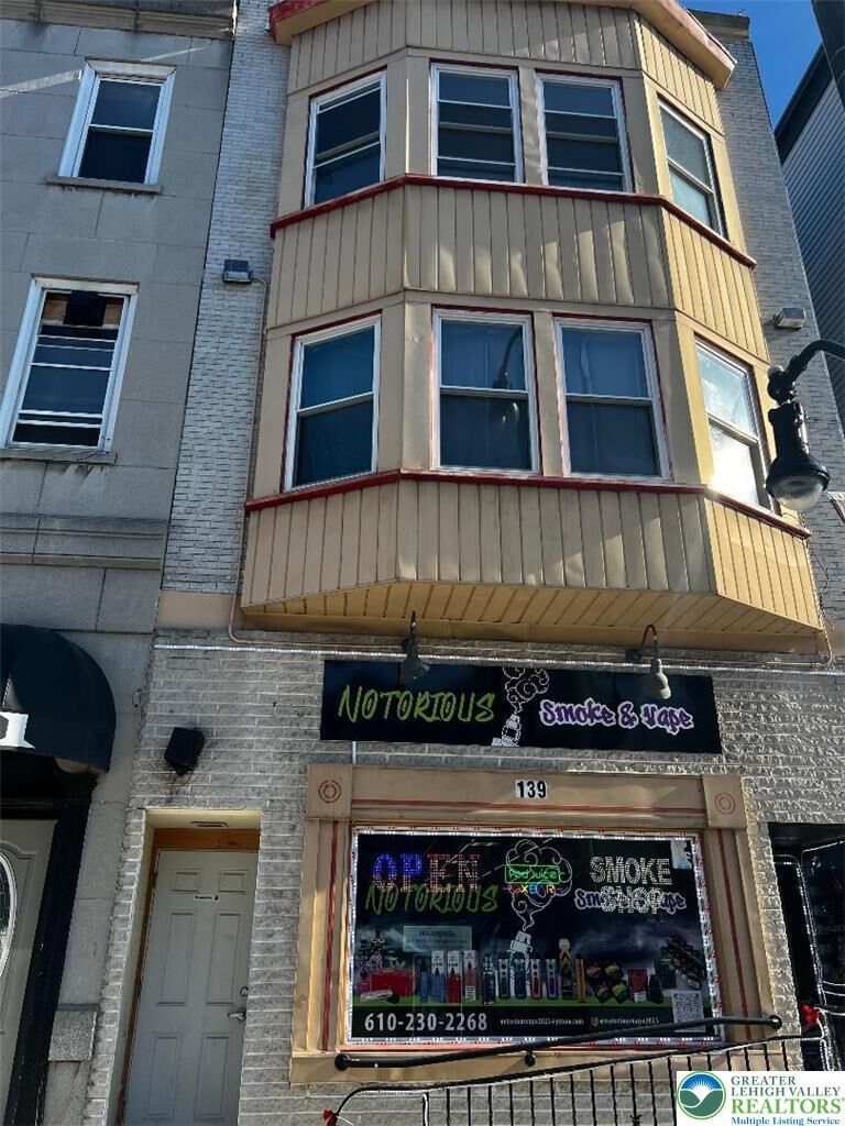 Property Photo:  139 N 7th Street 2R And 3R  PA 18101 