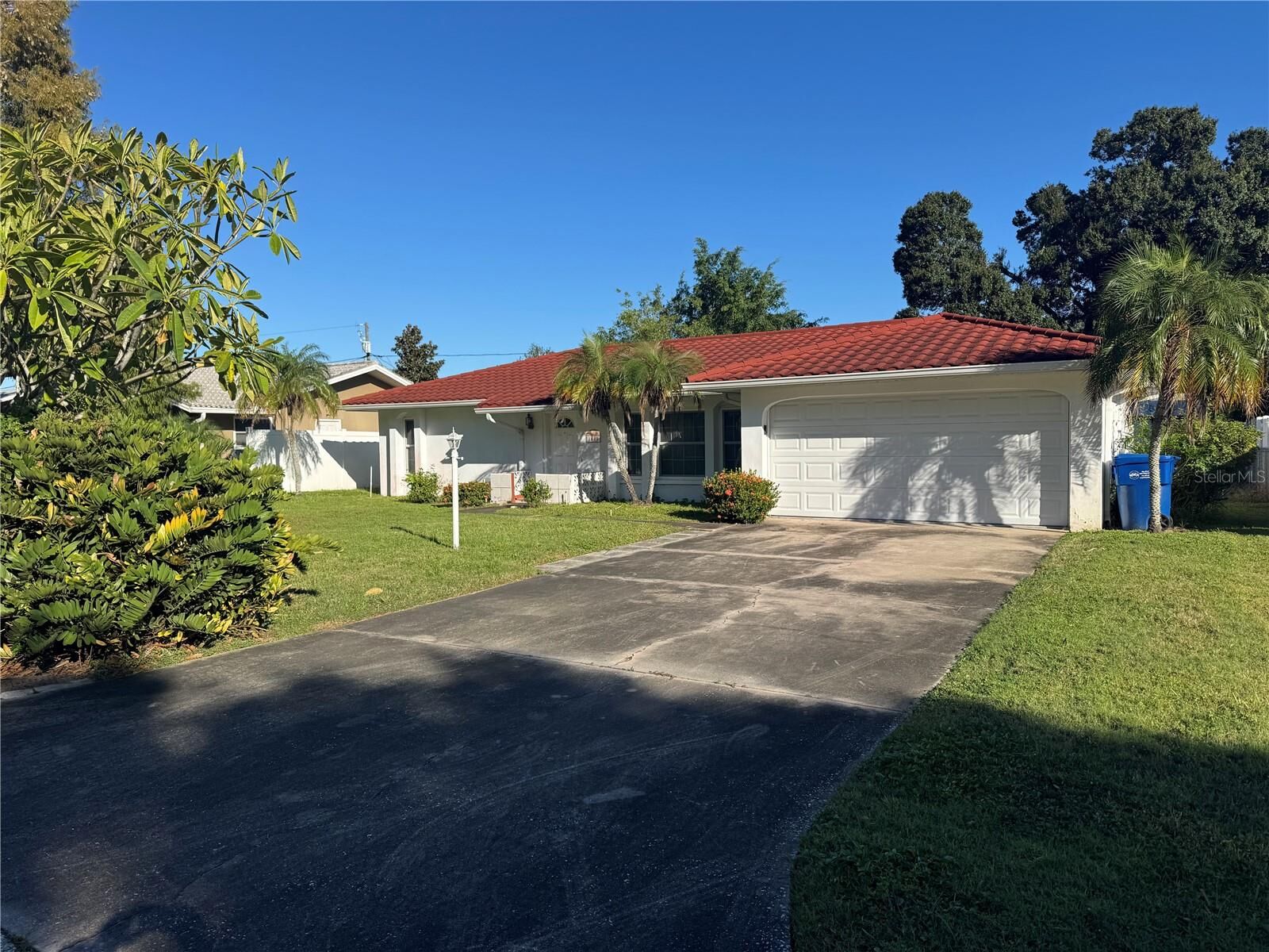 Property Photo:  1640 Kay Drive  FL 33770 