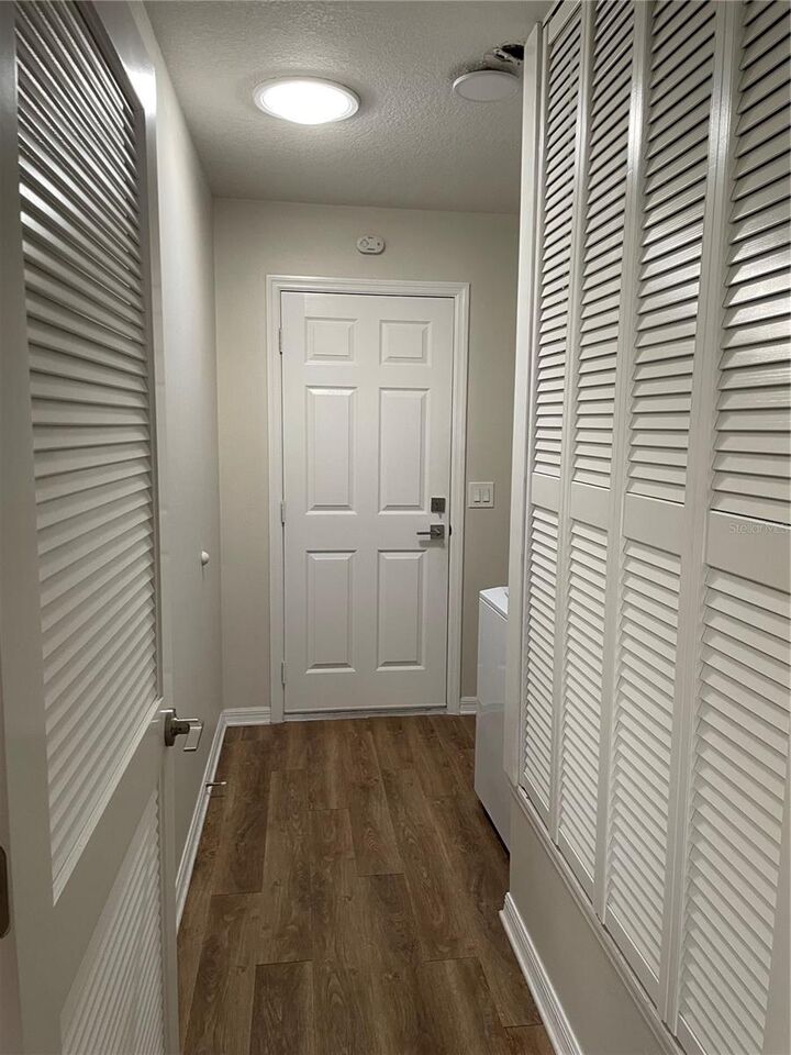 Property Photo:  1657 Latta Court  FL 32162 