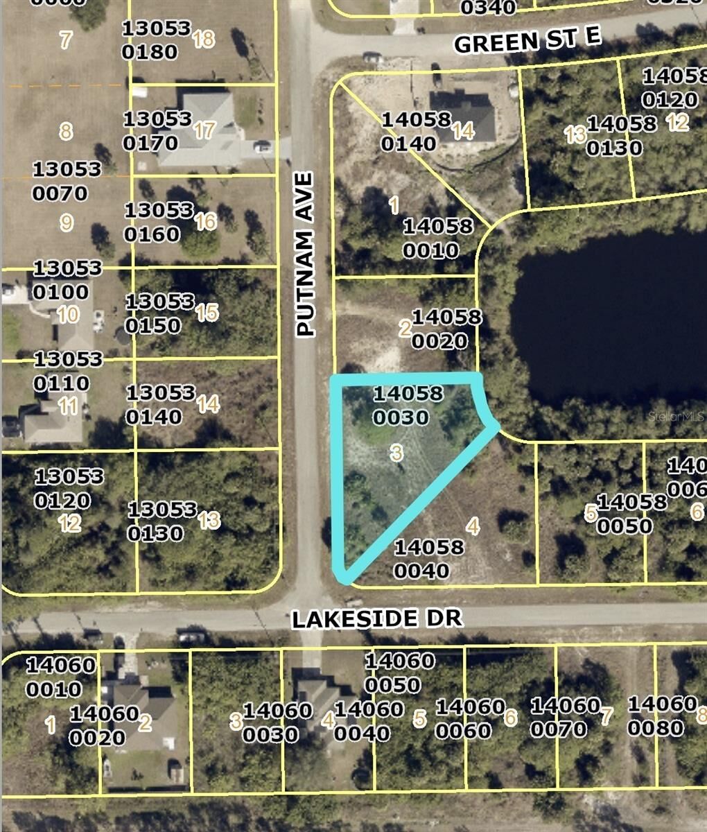 Property Photo: 427 Putnam Avenue FL 33974