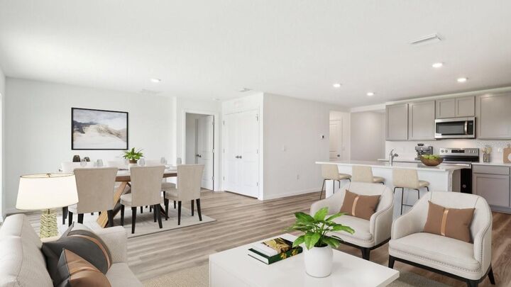 Property Photo:  1119 Arrowhead Vine Corner  FL 33566 