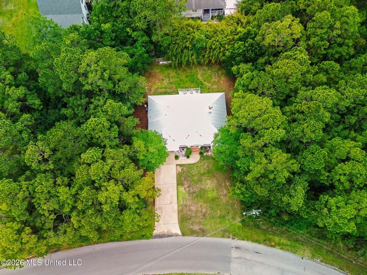 Property Photo: 515 Royal Oak Drive MS 39571