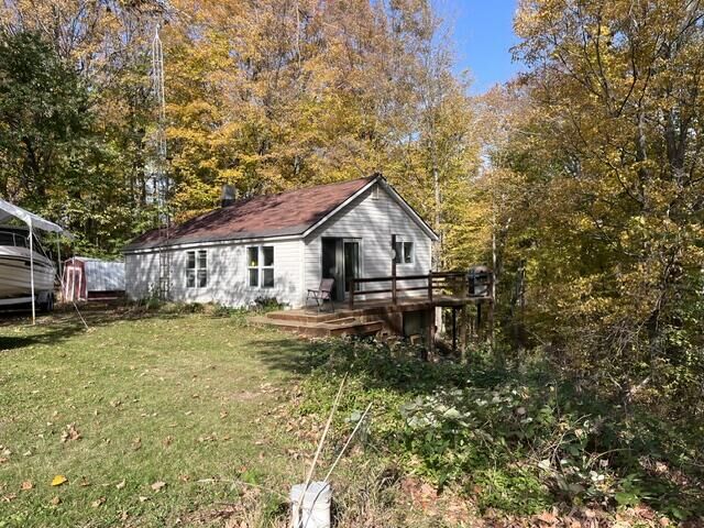 Property Photo: 5762 Frankfort Highway MI 49616-9524