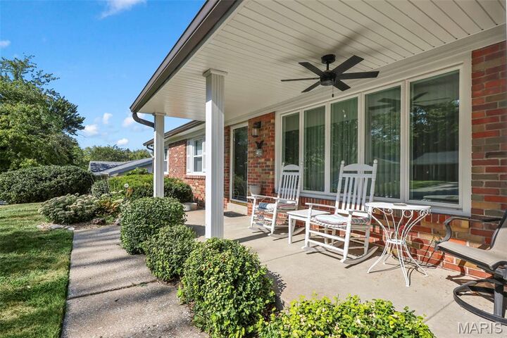 Property Photo: 2308 Park Avenue MO 63301