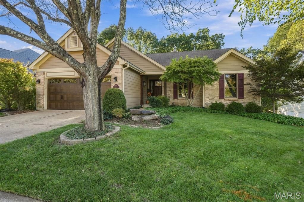 Property Photo:  1118 Westrun Drive  MO 63021 
