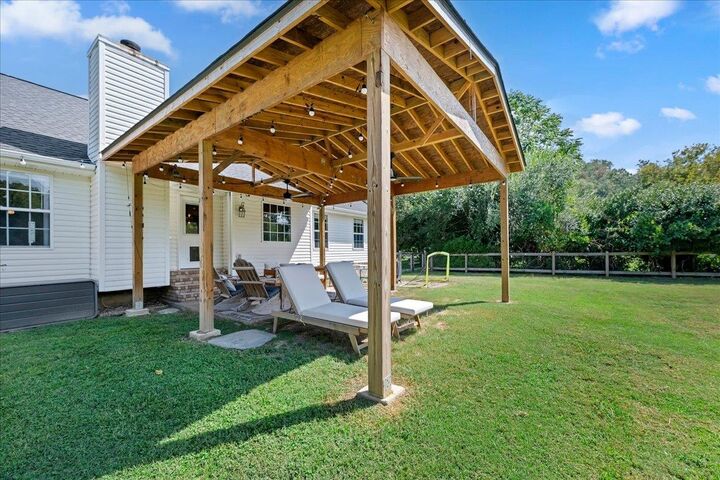 Property Photo: 3011 Tyree Springs Rd TN 37075