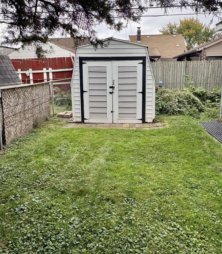 Property Photo:  1857 Council Avenue  MI 48146 