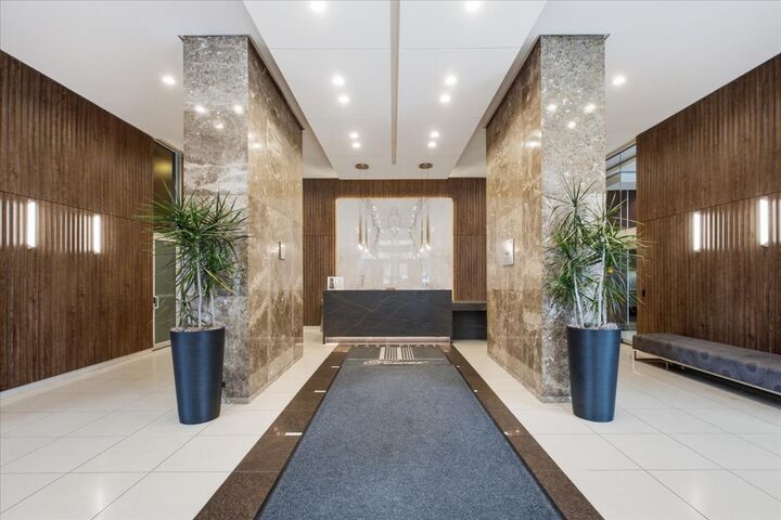 Property Photo:  655 W Irving Park Road 4011  IL 60613 