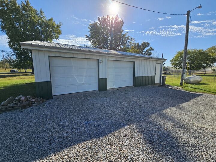 Property Photo: 8757 N Il Hwy 148 IL 62864