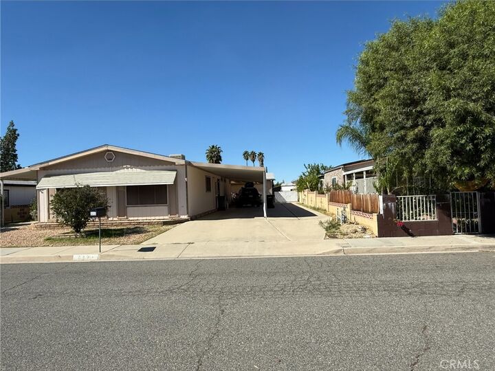 Property Photo:  217 Flora Vista  CA 92582 