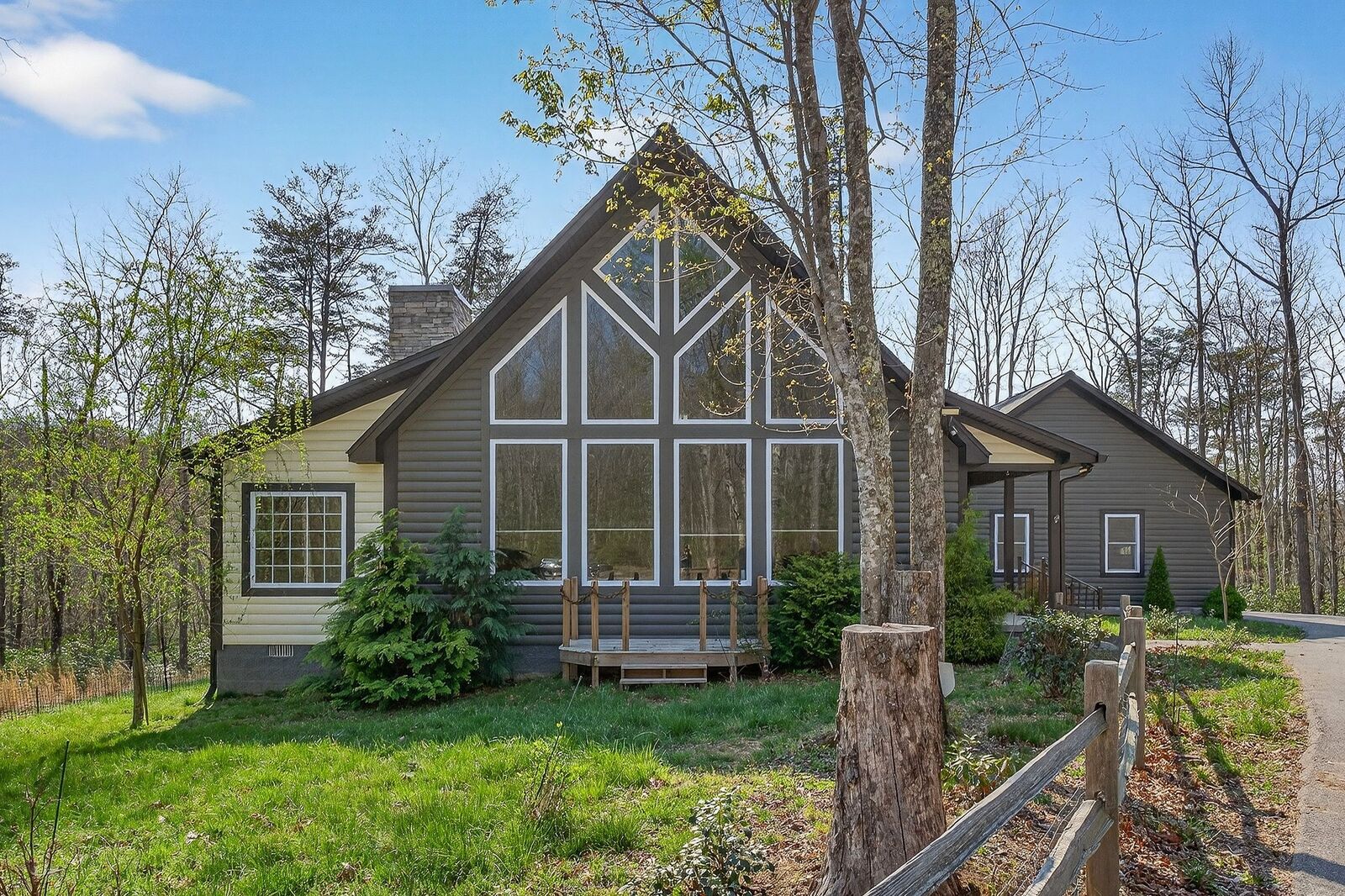 Property Photo:  31 Reeves Pl  TN 38574 
