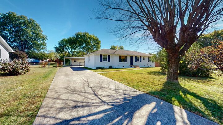 Property Photo:  6006 Russell Dr  TN 37040 