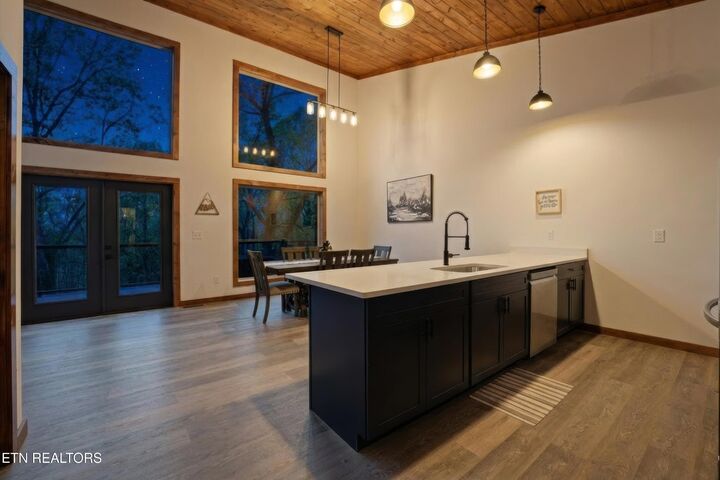 Property Photo:  640 Carter Plaza  TN 37738 