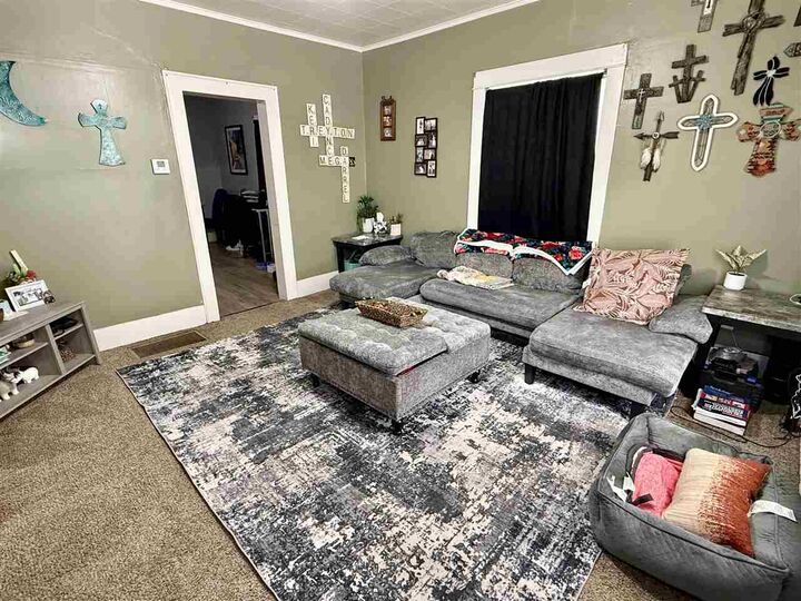 Property Photo:  902 W College Avenue  OK 74631 