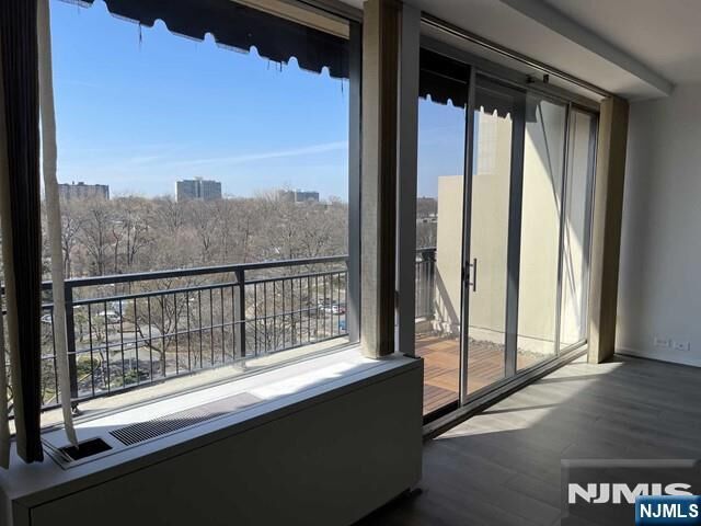 Property Photo:  1 Horizon Road 803  NJ 07024 