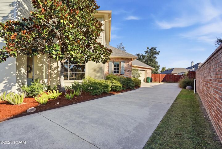 Property Photo:  113 Barronne Street  LA 70503 
