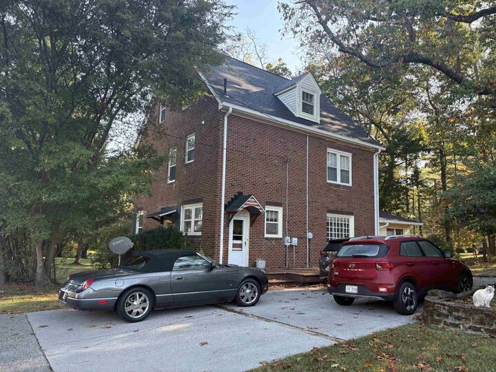 Property Photo:  900 Tyler Avenue  VA 24141 