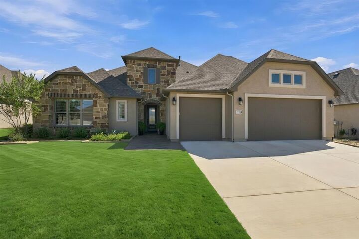 Property Photo: 11113 Mica Lane TX 76207