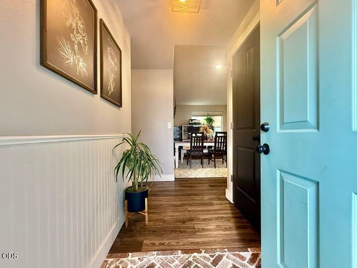 Property Photo: 1006 NE Mountain Ash Road OR 97754