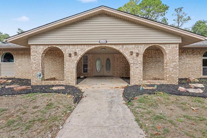Property Photo:  1415 Sycamore Street  OK 73072 