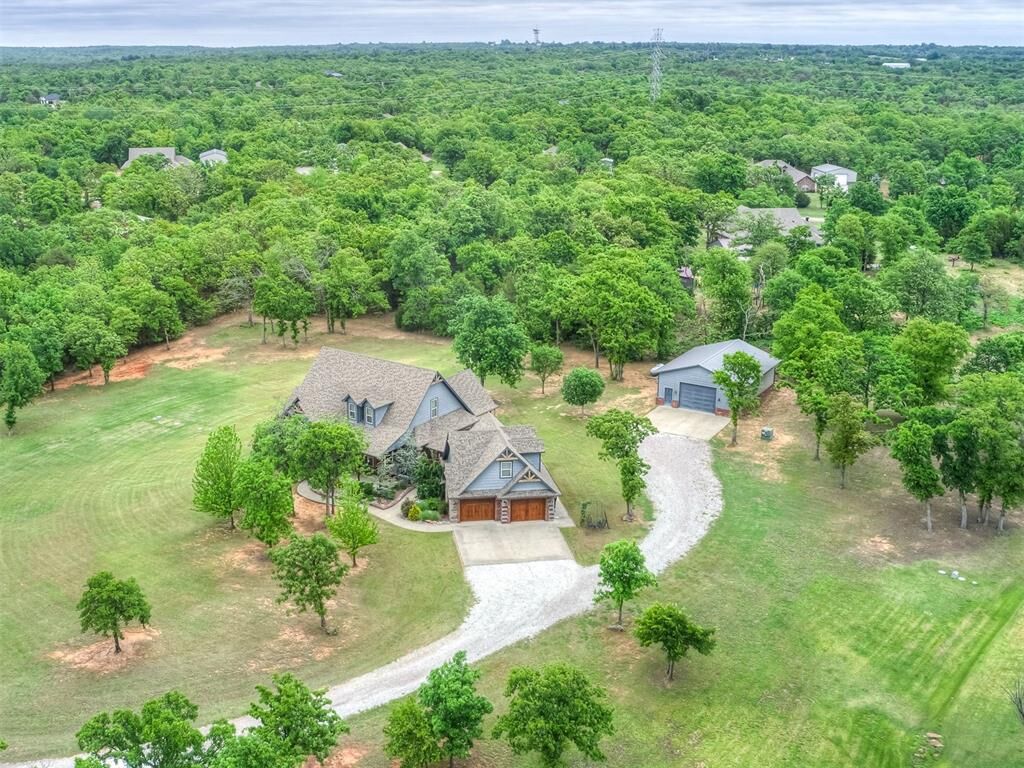 Property Photo:  7979 NE 144th Avenue  OK 74857 