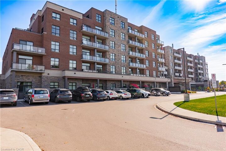 Property Photo:  3290 New Street 507  ON L7N 1M8 