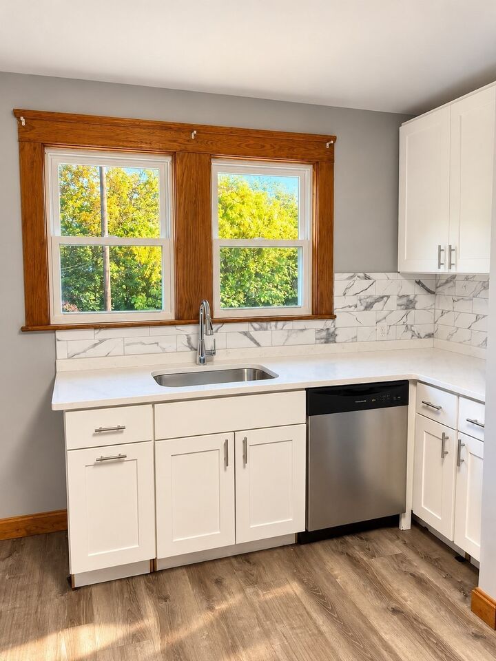Property Photo:  19 Williams St 1  MA 01571 