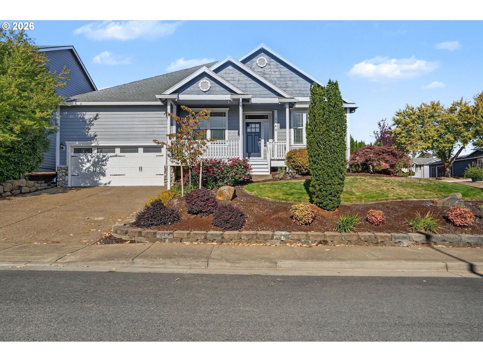 Property Photo:  2145 Banyonwood Ave NW  OR 97304 
