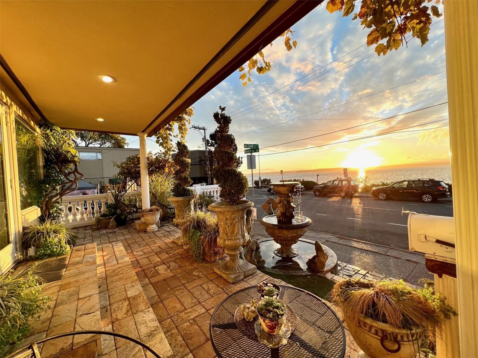 Property Photo:  4030  Beach Drive SW  WA 98116 