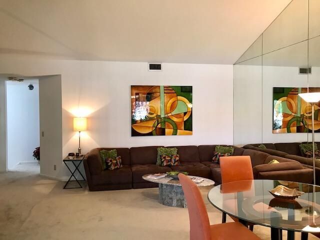 Property Photo:  6593 Via Regina  FL 33433 