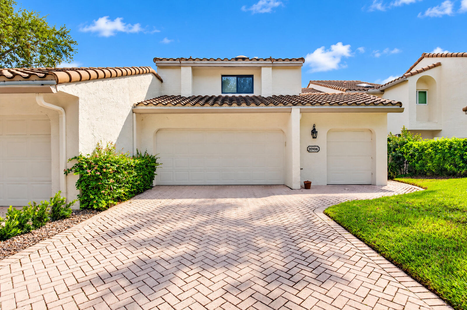 Property Photo: 20106 Northcote Drive FL 33434