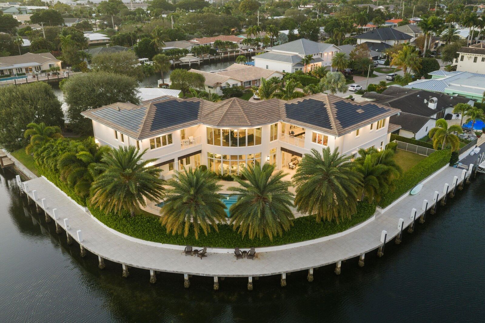 Property Photo:  3700 NE 24th Avenue  FL 33064 