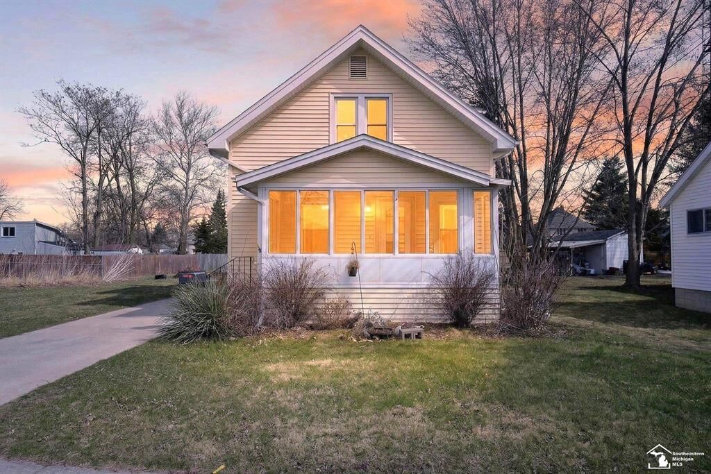 Property Photo:  321 Cherry Street  MI 49228 
