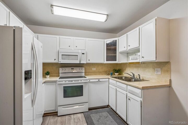 Property Photo:  9150 E Center Avenue 10C  CO 80247 