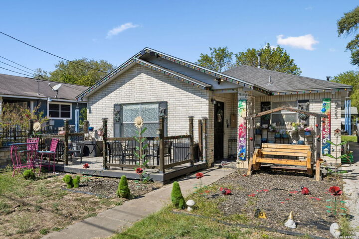 Property Photo: 6423 Tahoka St TX 78227