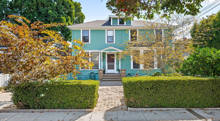 Property Photo: 223 W Arrellaga Street CA 93101