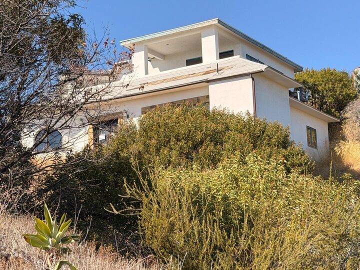 Property Photo:  3040 Gibraltar Road  CA 93105 