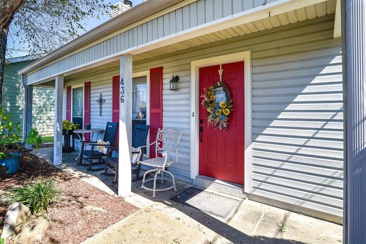 Property Photo: 436 Woodway Drive LA 70663