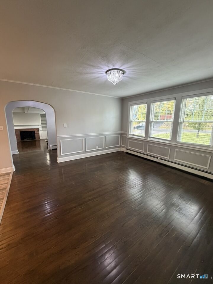 Property Photo:  115 Prospect Street  CT 06795 