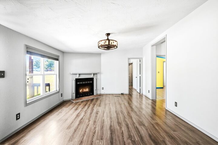 Property Photo: 467 E Burrell Lane MO 65803