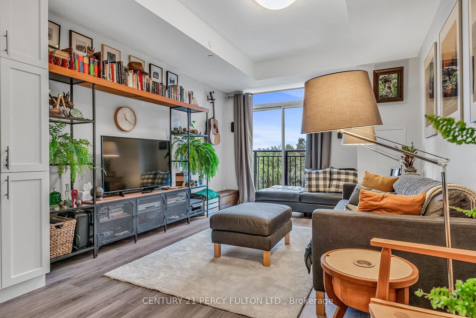 Property Photo: 6235 Main Street 417 ON L4A 4R3