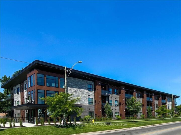 Property Photo:  212 Lakeport Road 15 Level 3  ON L2N 0B4 