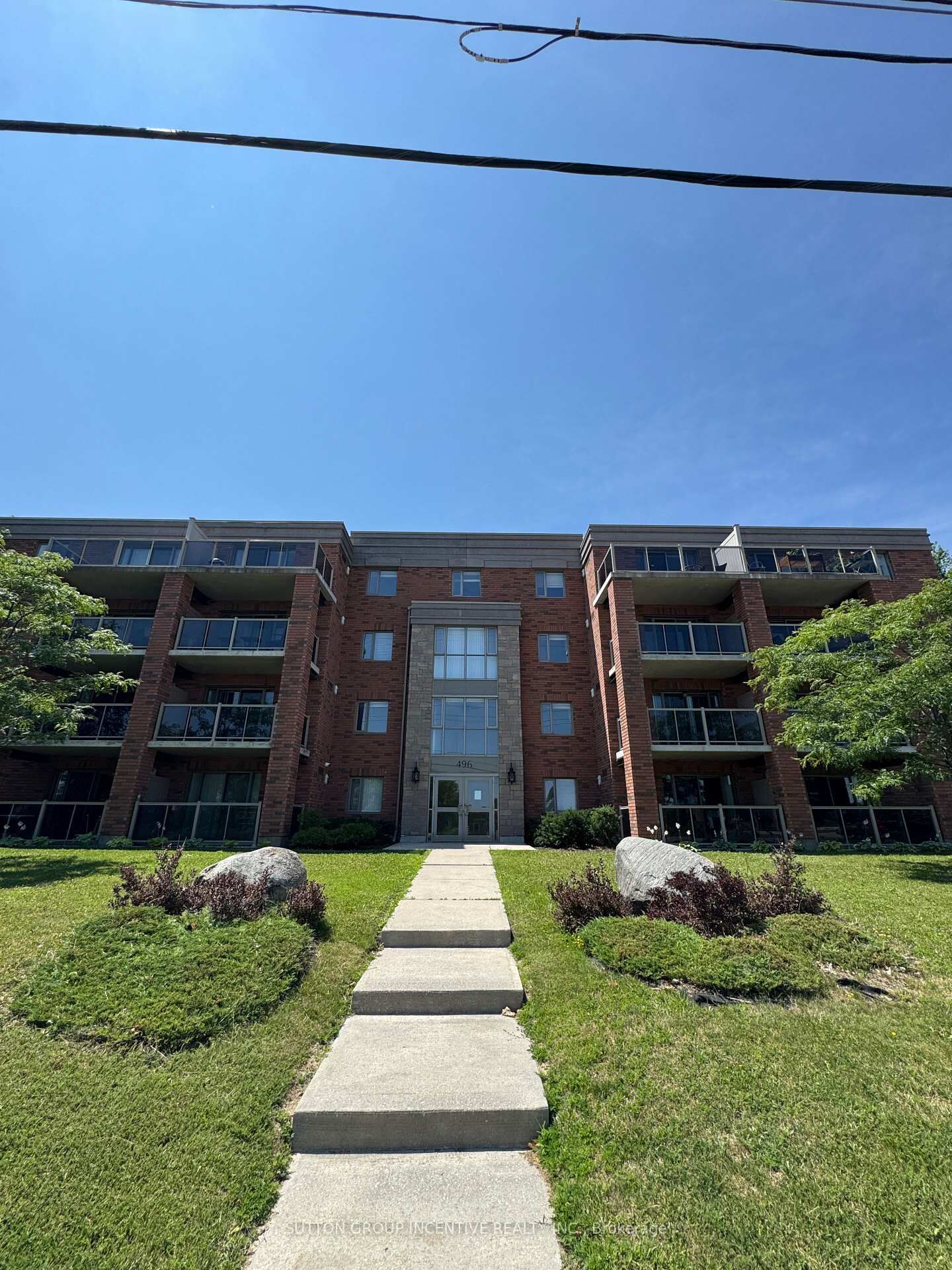 Property Photo:  496 Yonge Street 204  ON L4N 4E2 