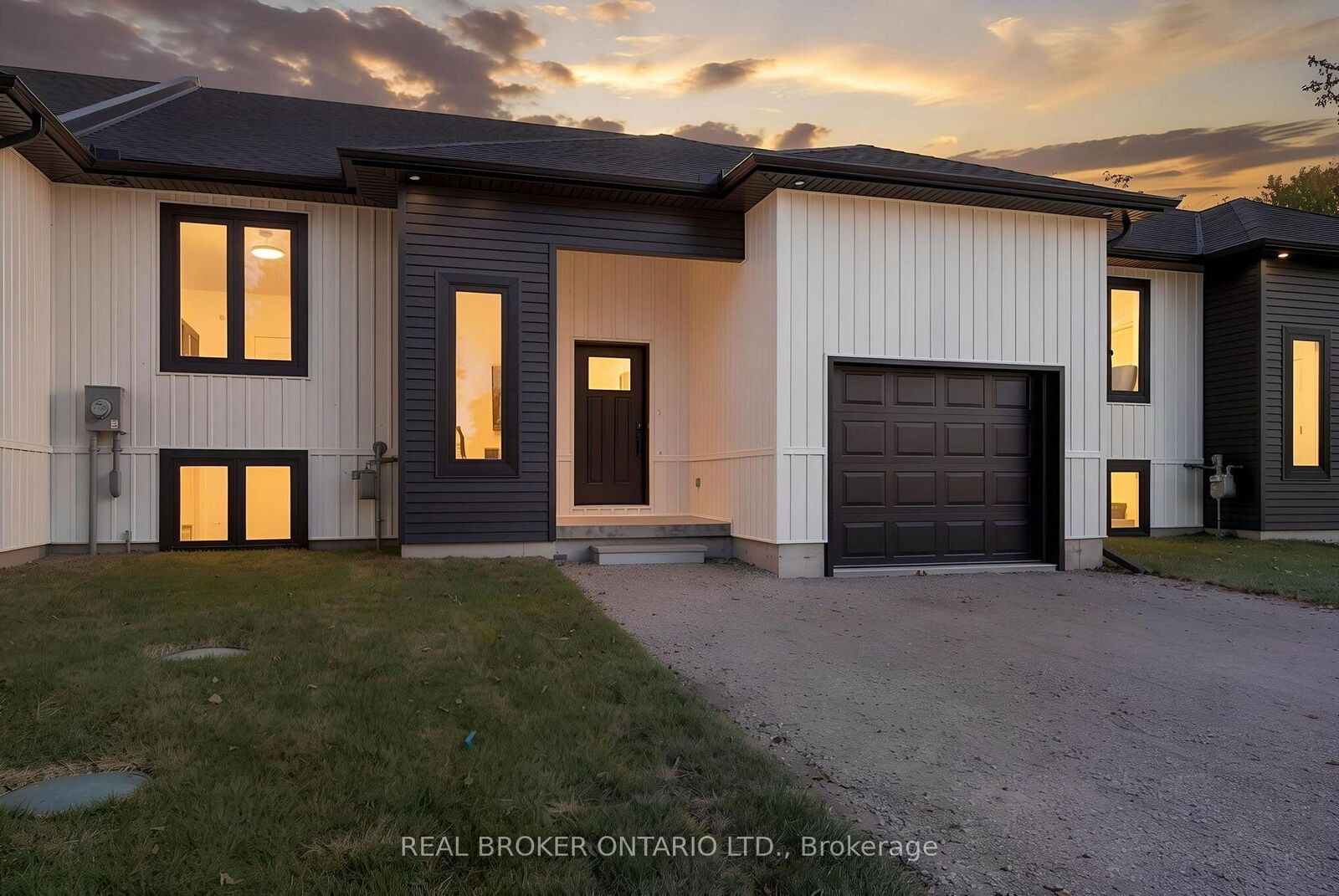 Property Photo:  153 Davis Street 3  ON N0L 2N0 