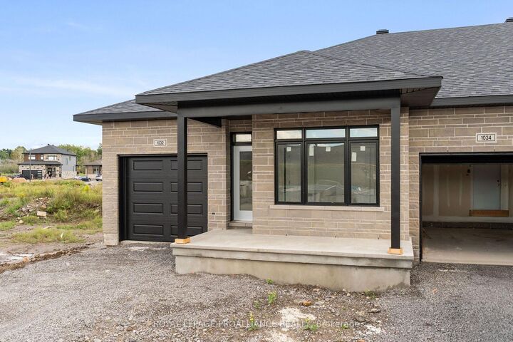 Property Photo: 1032 Turner Drive ON K6V 0G8
