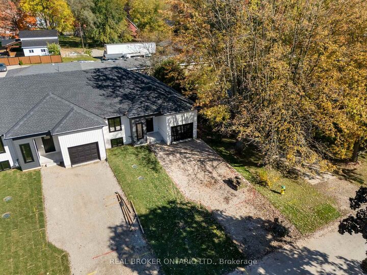 Property Photo: 151 Davis Street 4 ON N0L 2N0